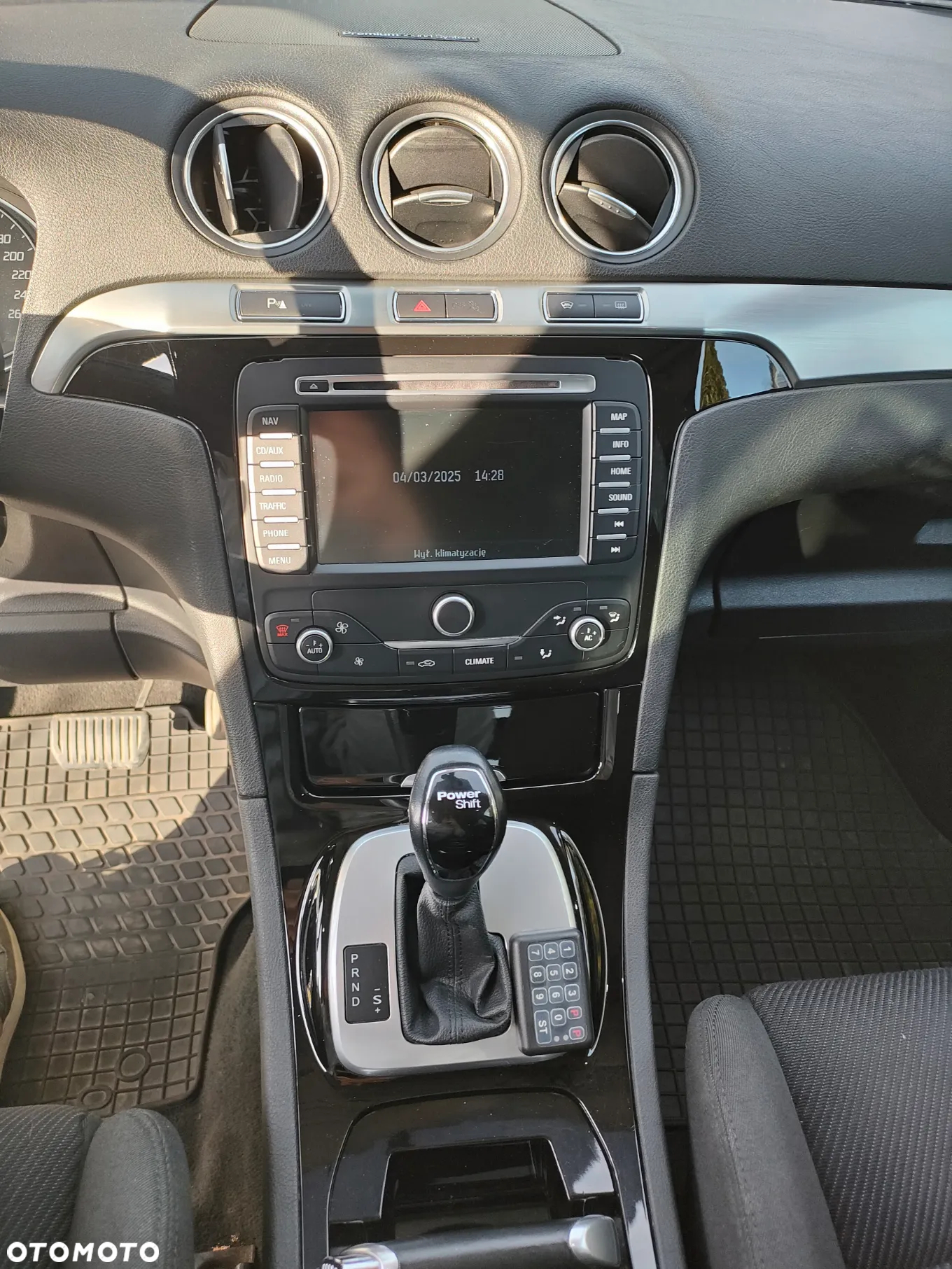 Ford S-Max - 7