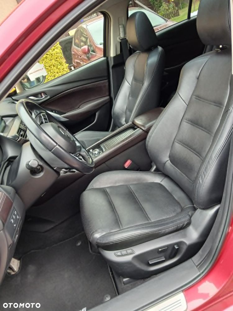 Mazda 6 - 8