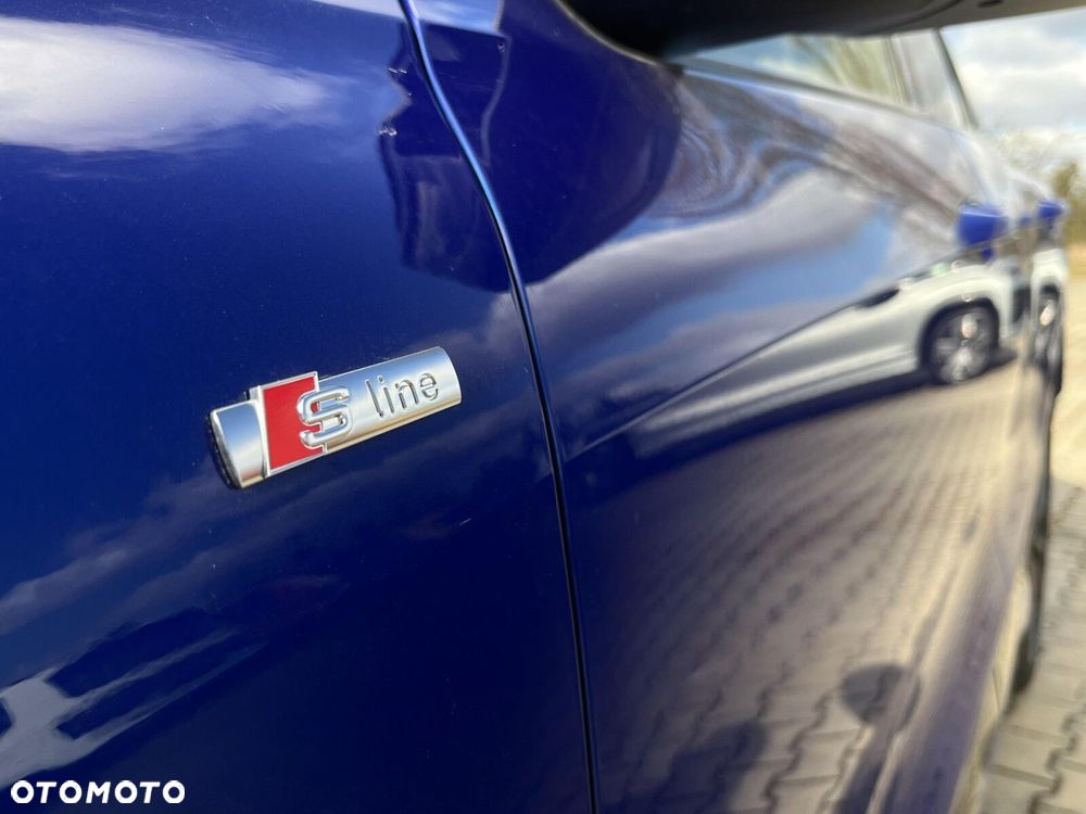 Audi Q5 Sportback - 16