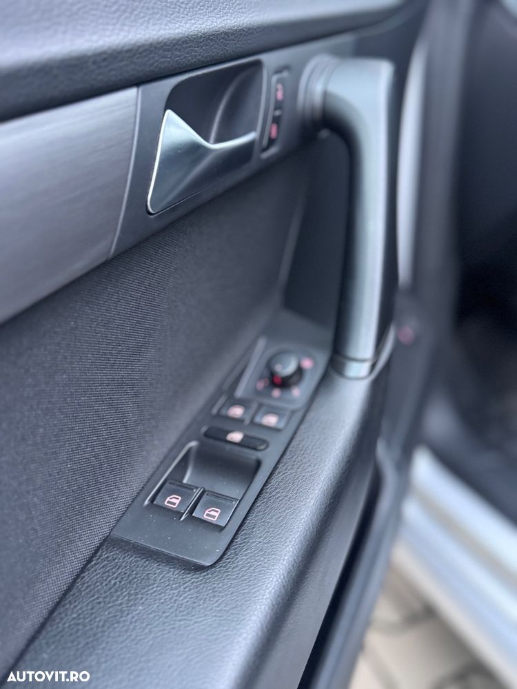 Volkswagen Passat 2.0 TDI BlueMotion Technology DPF Trendline - 13