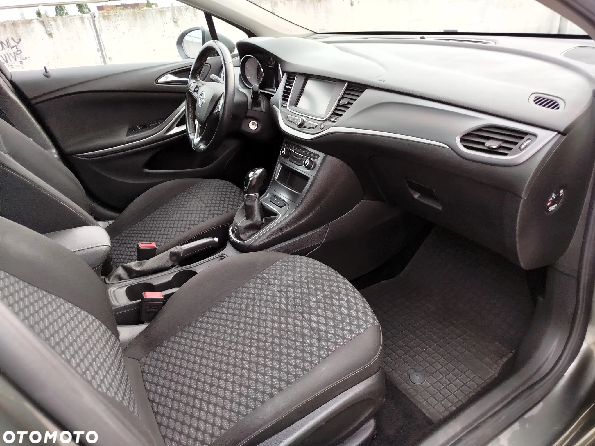 Opel Astra 1.4 Turbo Sports Tourer Dynamic - 12