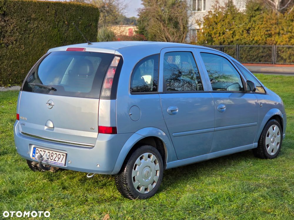 Opel Meriva 1.6 Cosmo - 4