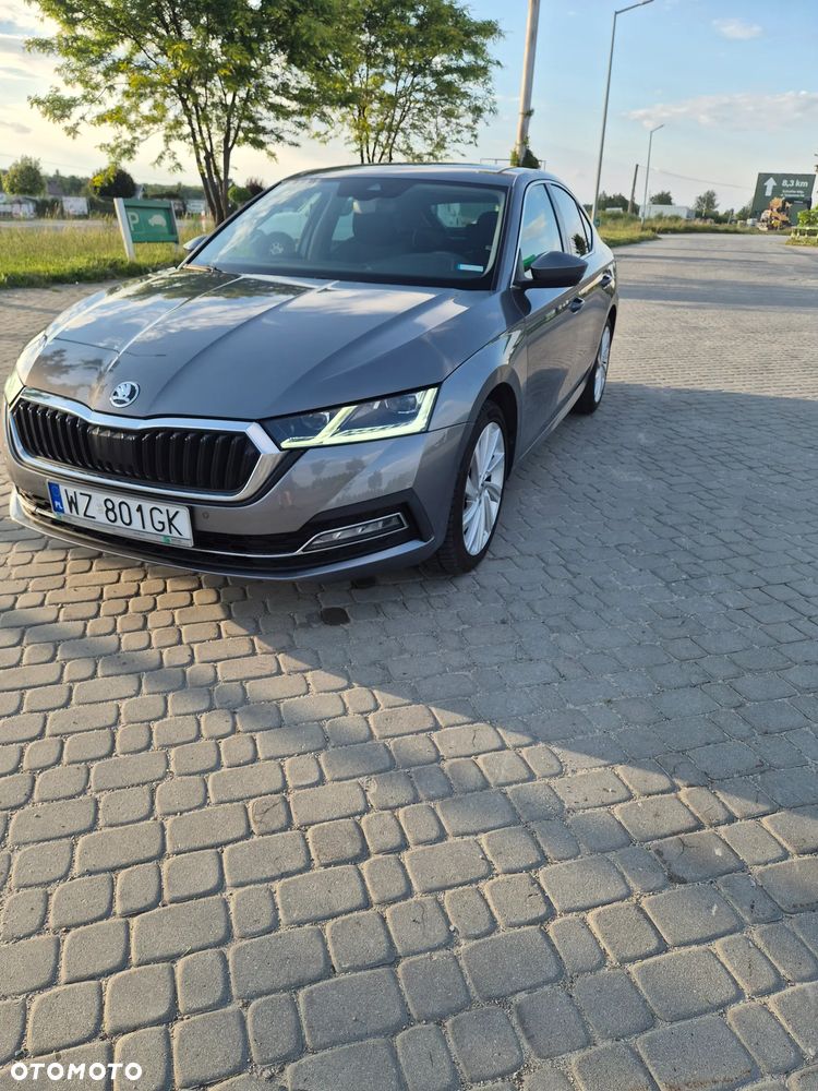Skoda Octavia 2.0 TDI Style DSG - 3