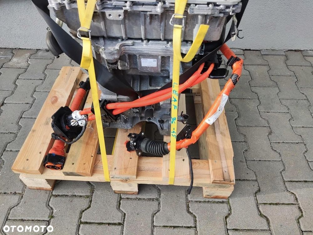SILNIK KOMPLETNY ELEKTRYCZNY NISSAN LEAF I 2011-2017 EM57 291A0-3NFA - 3