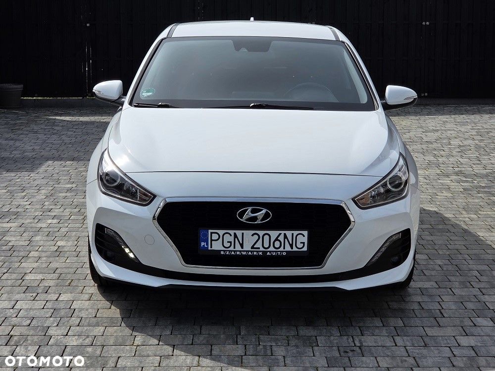 Hyundai i30 1.4 Passion - 38