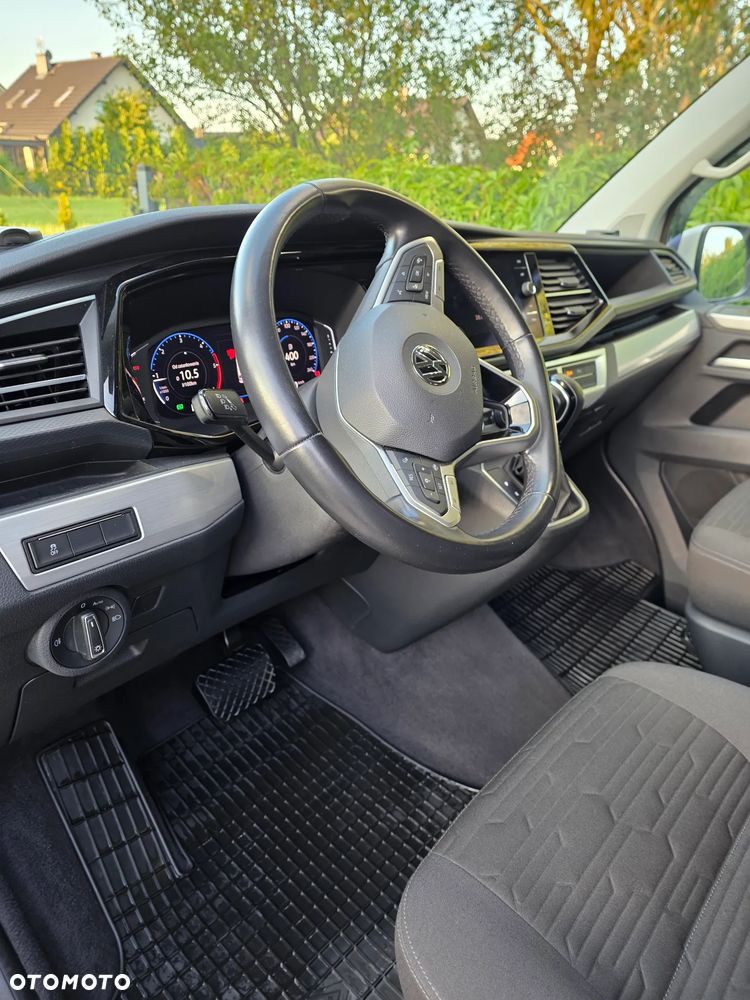 Volkswagen Multivan - 19