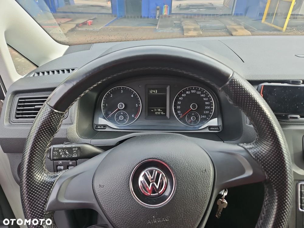 Volkswagen Caddy - 12