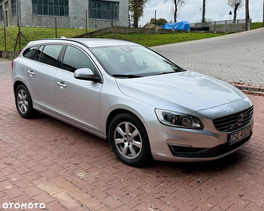 Volvo V60 - 2