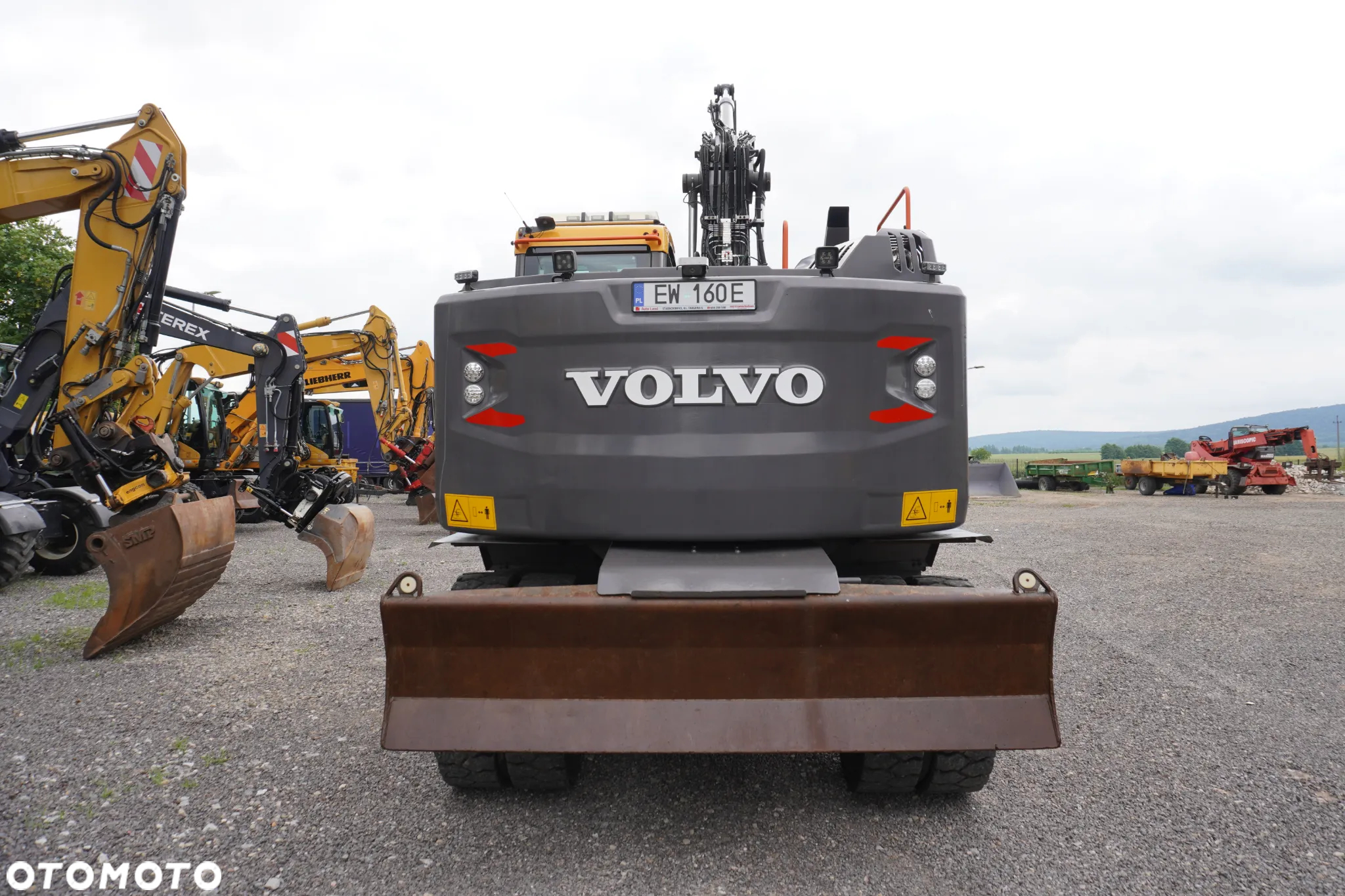 Volvo EW 160 E - 11