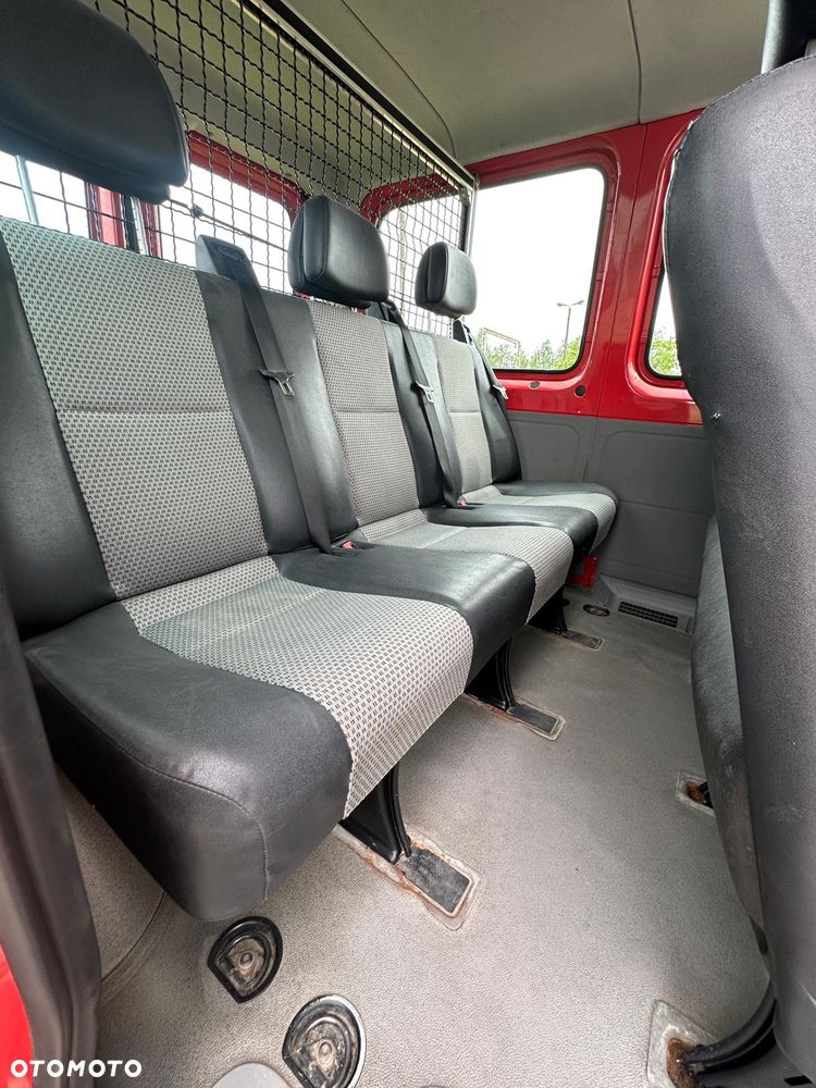 Mercedes-Benz Sprinter - 10