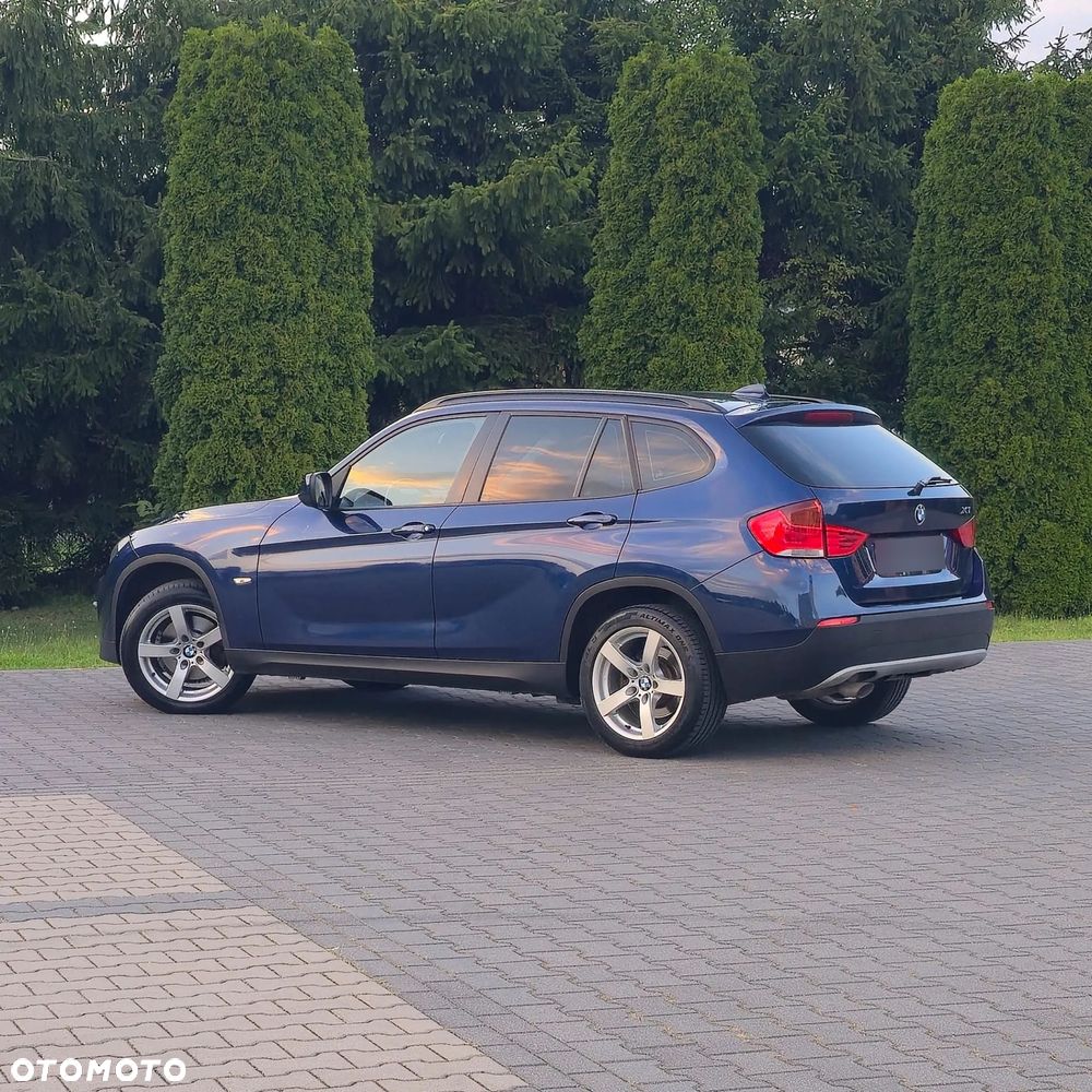 BMW X1 sDrive18d xLine - 16