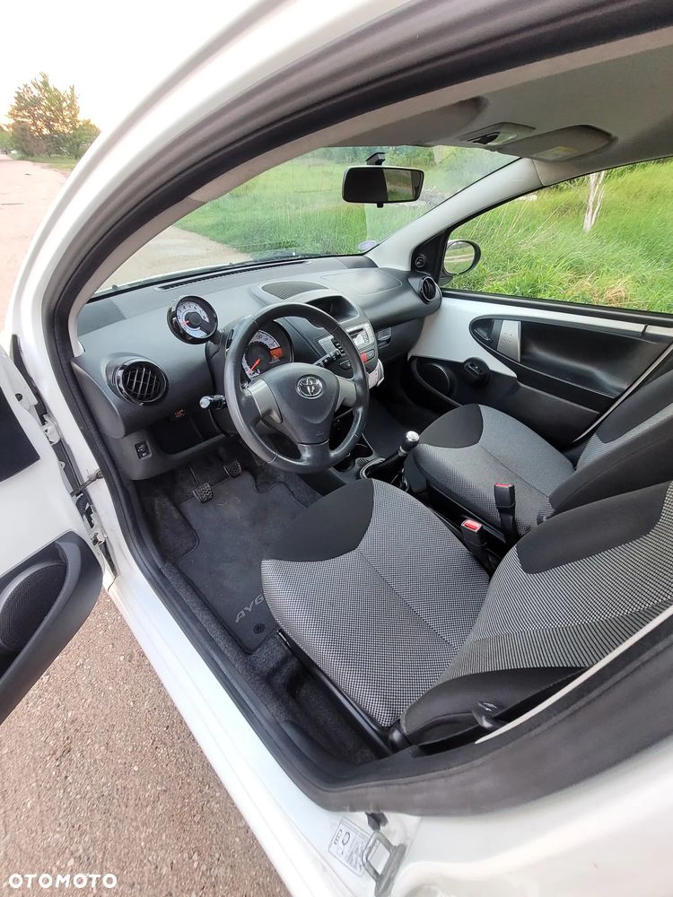Toyota Aygo 1.0 VVT-i Black - 19