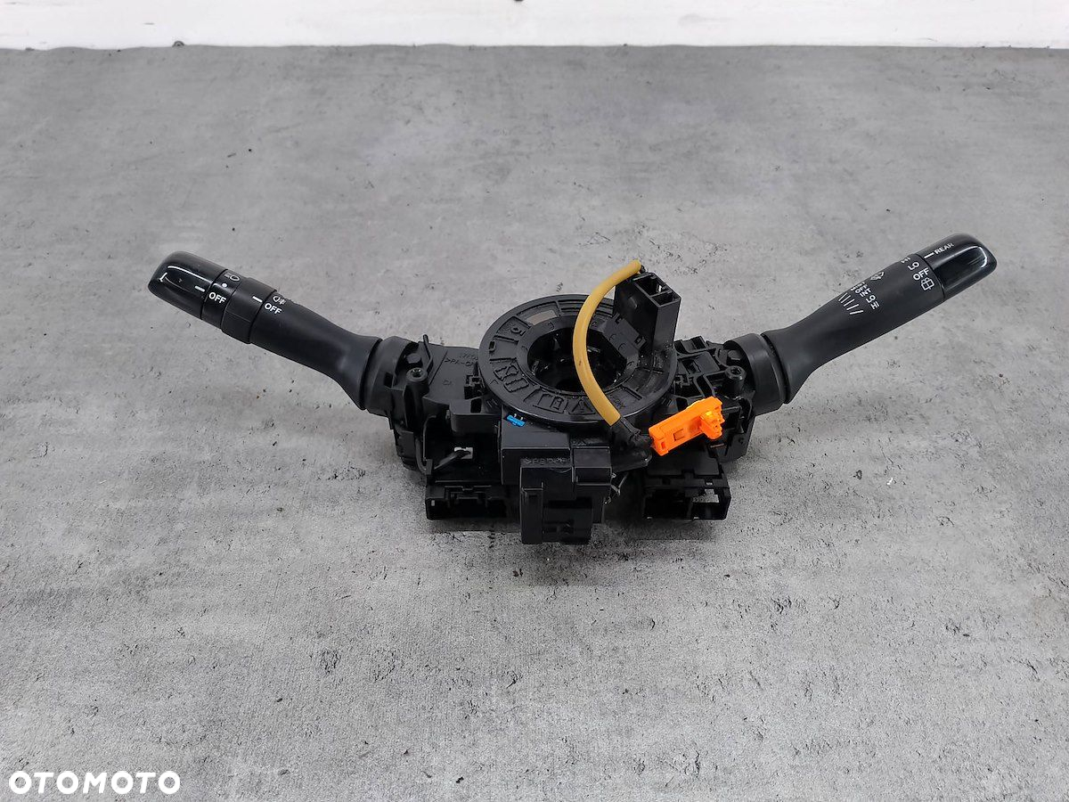 PRZEŁĄCZNIK ZESPOLONY TOYOTA YARIS II 52160 17F019 1.0 VVT-I - 6