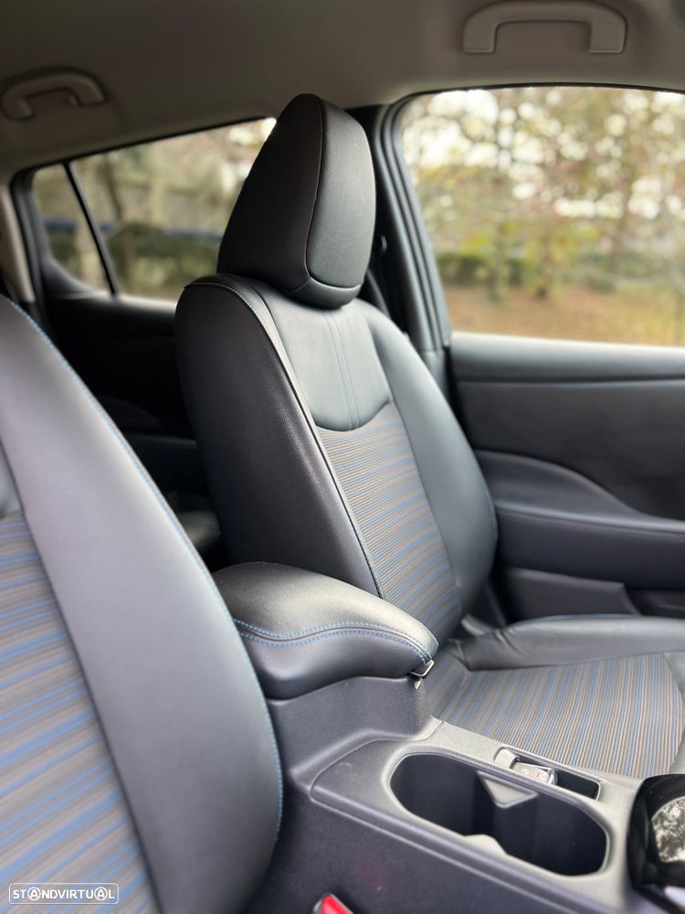 Nissan Leaf 40 kWh TEKNA - 11