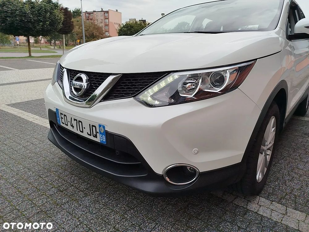 Nissan Qashqai 1.2 DIG-T N-Vision - 26