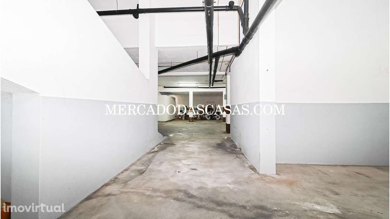 Apartamento T2+1 andar em Espinho Arrendamento - Grande imagem: 2/23