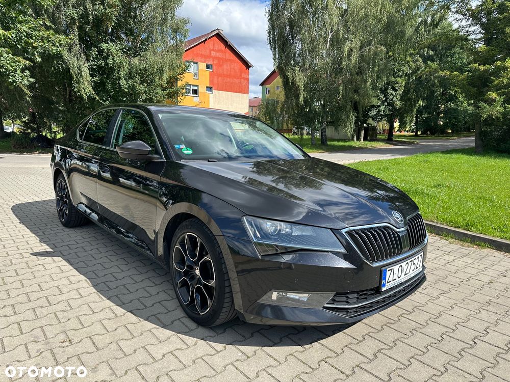 Skoda Superb ver-2-0-tdi-ambition-dsg - 3