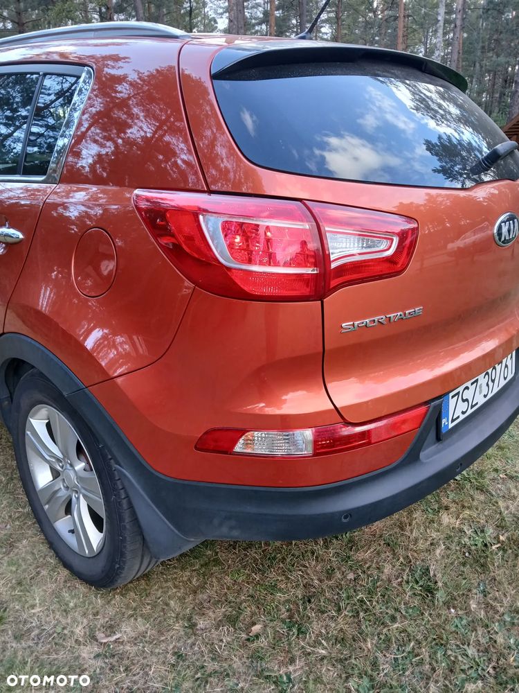 Kia Sportage 2.0 CRDI L AWD - 9