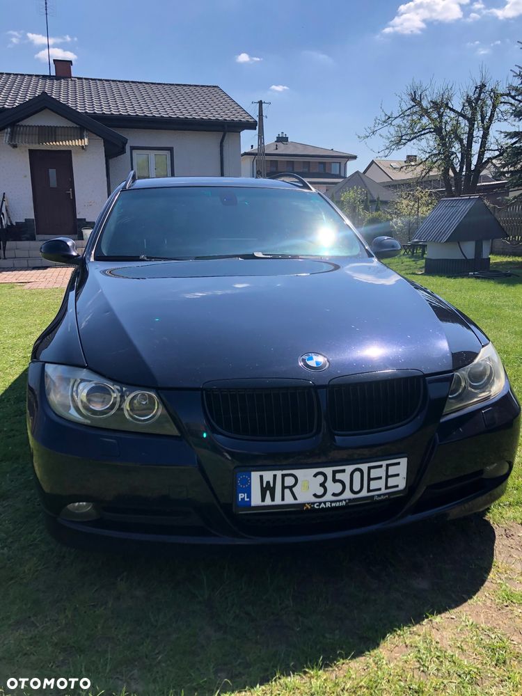 BMW Seria 3 320d - 23