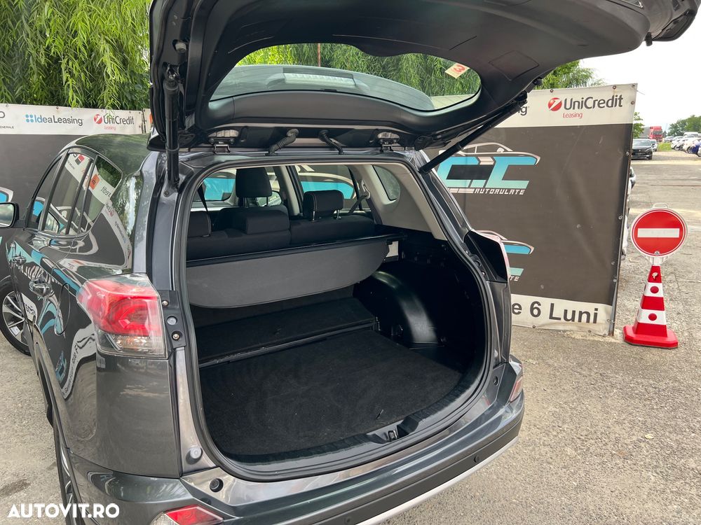 Toyota RAV4 2.5 Hybrid VVT-iE 4x2 Dynamic - 27
