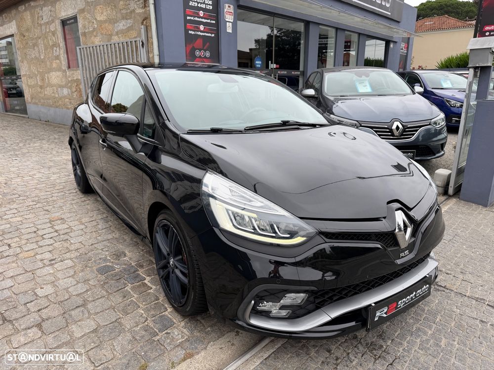 Renault Clio TCe 220 EDC R.S. Trophy - 2