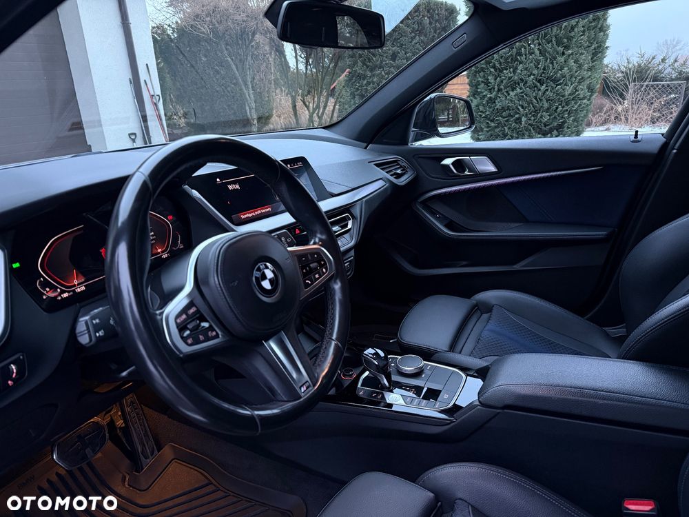 BMW Seria 1 118i M Sport - 16