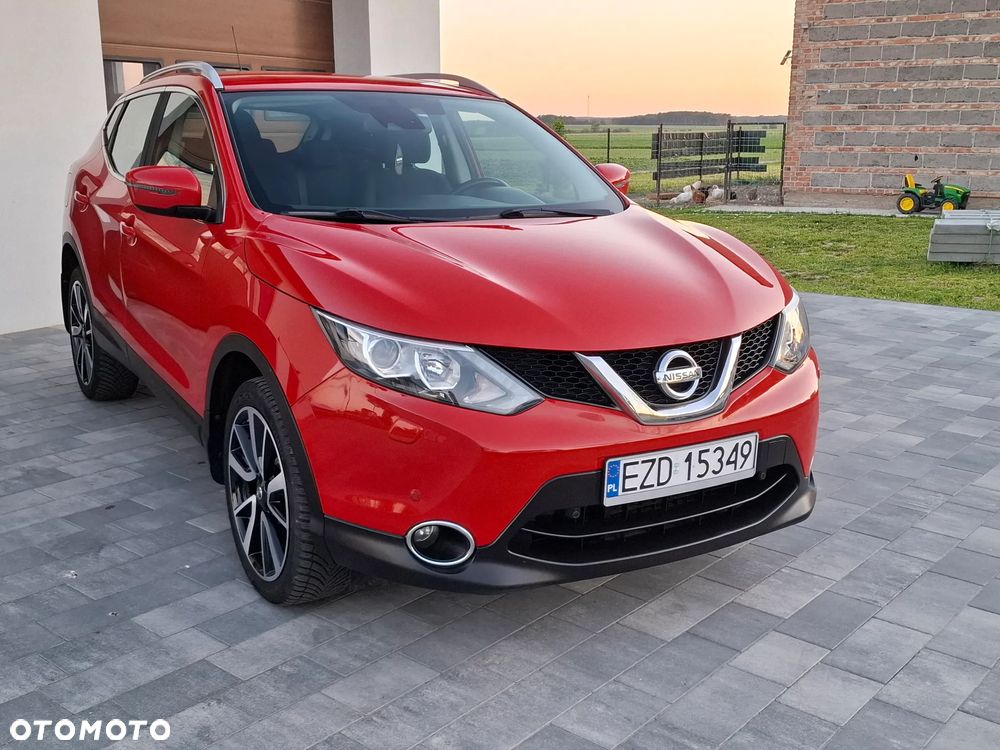 Nissan Qashqai 1.6 DCi ALL-MODE 4x4i N-Connecta - 1