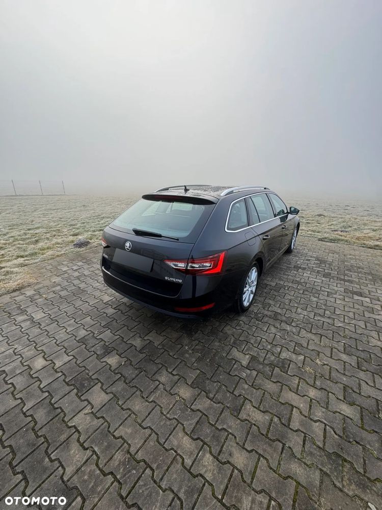 Skoda Superb 1.8 TSI Ambition DSG - 3