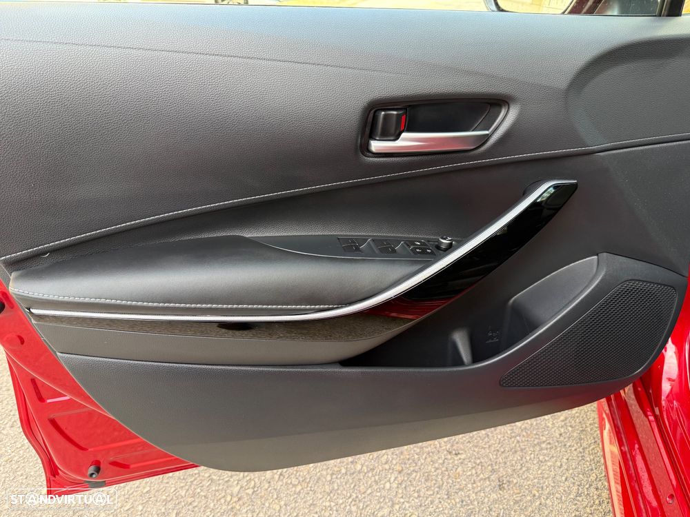 Toyota Corolla 1.8 Hybrid Square Collection - 16