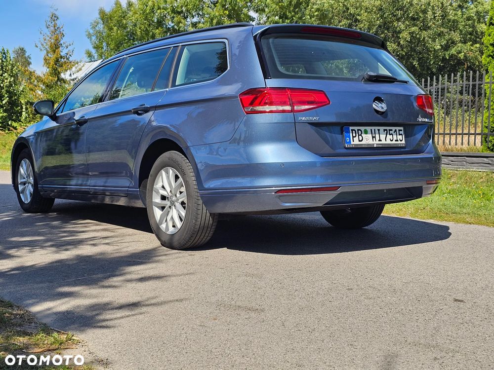 Volkswagen Passat 2.0 TDI (BlueMotion Technology) Trendline - 33