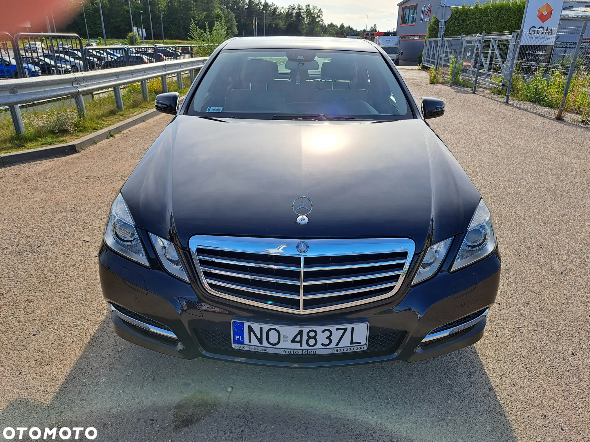 Mercedes-Benz Klasa E 220 CDI BlueEff Avantgarde - 3