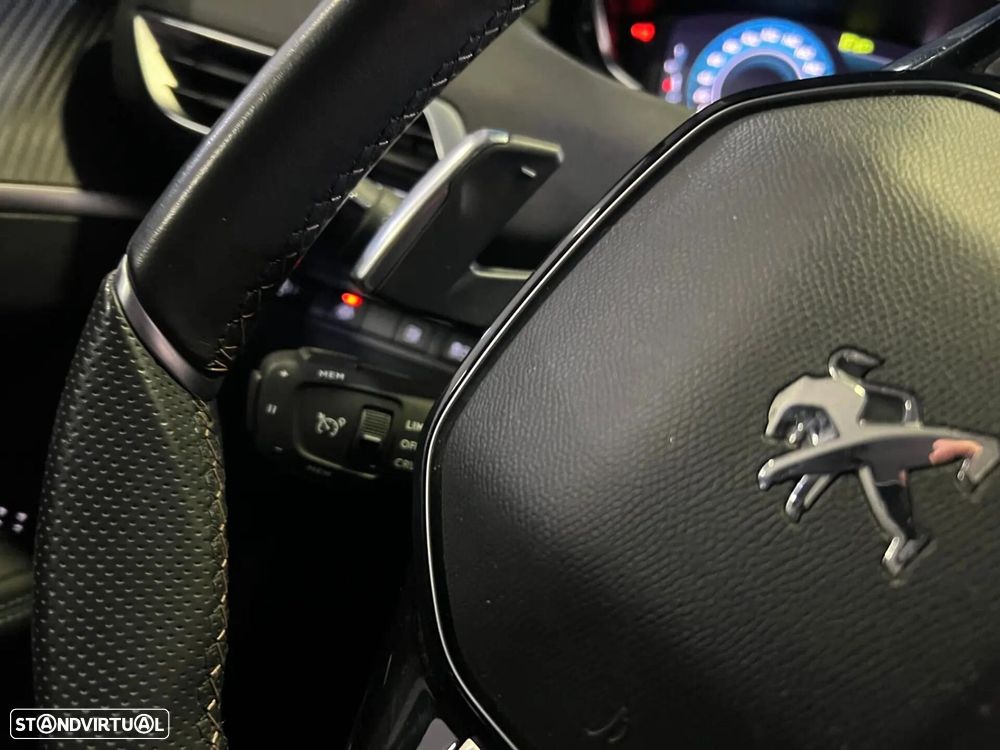 Peugeot 3008 1.6 Hybrid GT e-EAT8 - 20