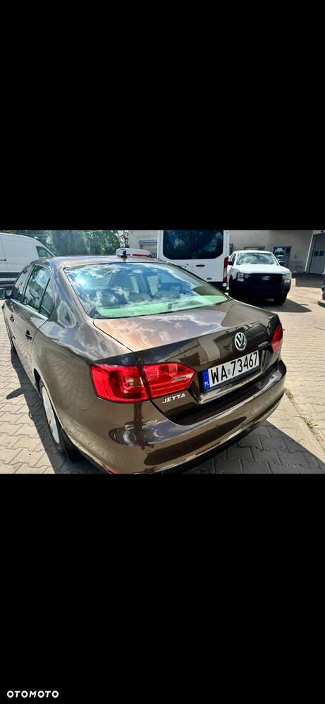 Volkswagen Jetta 1.4 TSI Highline DSG - 4
