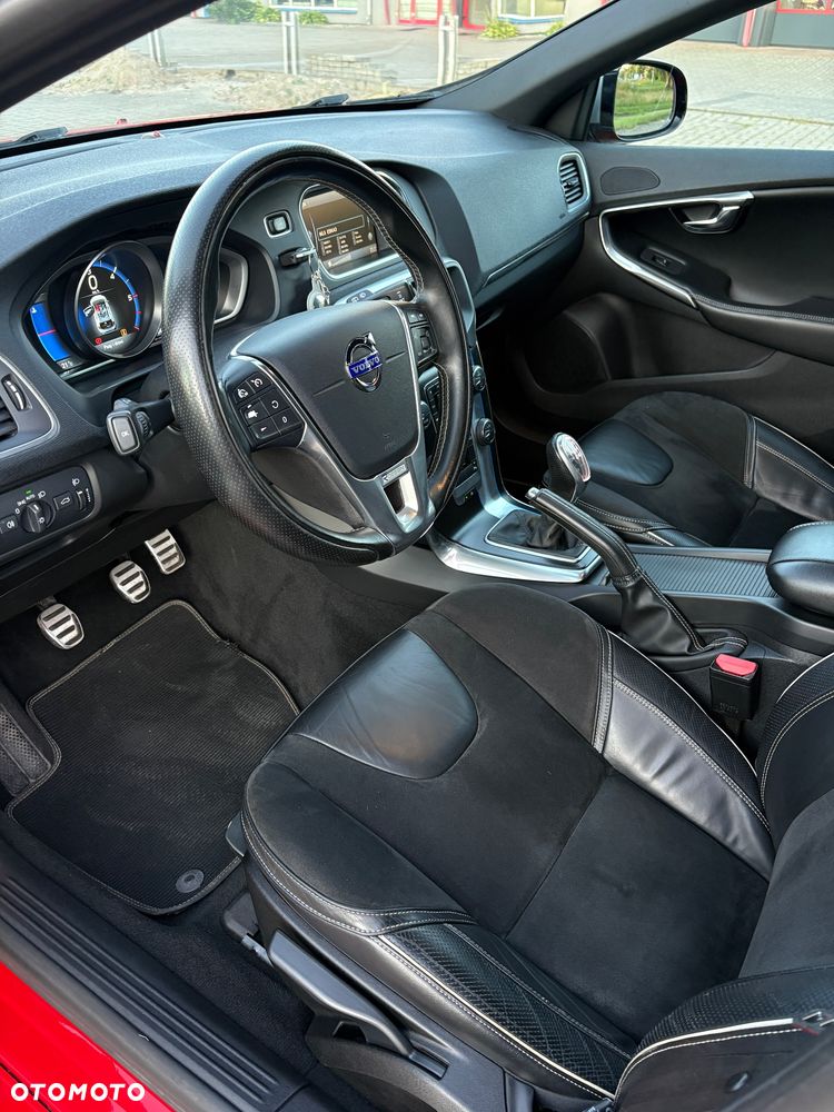 Volvo V40 - 11