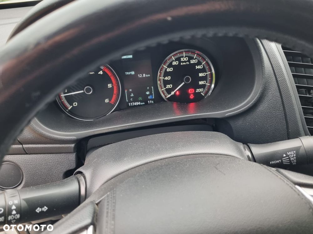 Mitsubishi L200 Pick Up 4x4 S&S Double Cab Intro Edition - 21