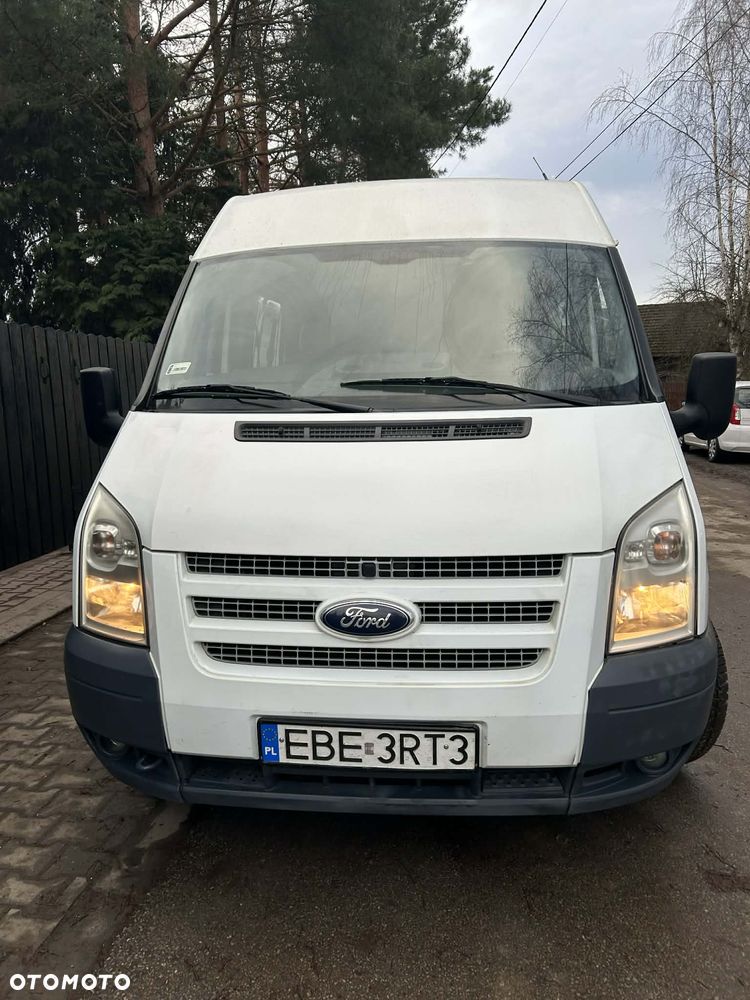 Ford Transit - 13