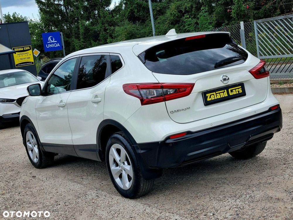 Nissan Qashqai 1.2 DIG-T Tekna EU6 - 7