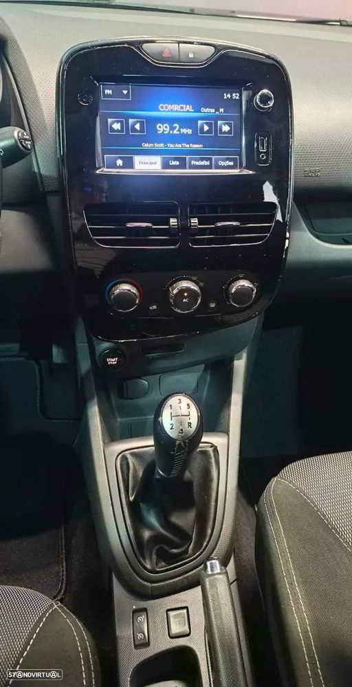 Renault Clio Break 1.5 dCi Dynamique S - 26