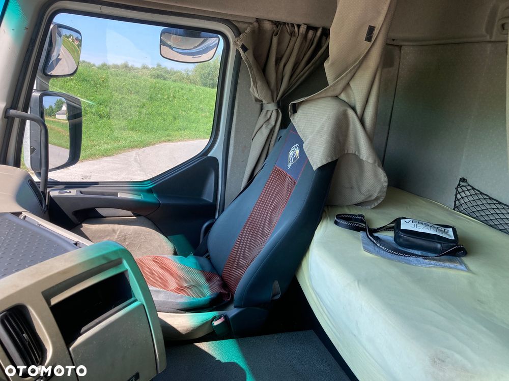 Renault Premium - 13