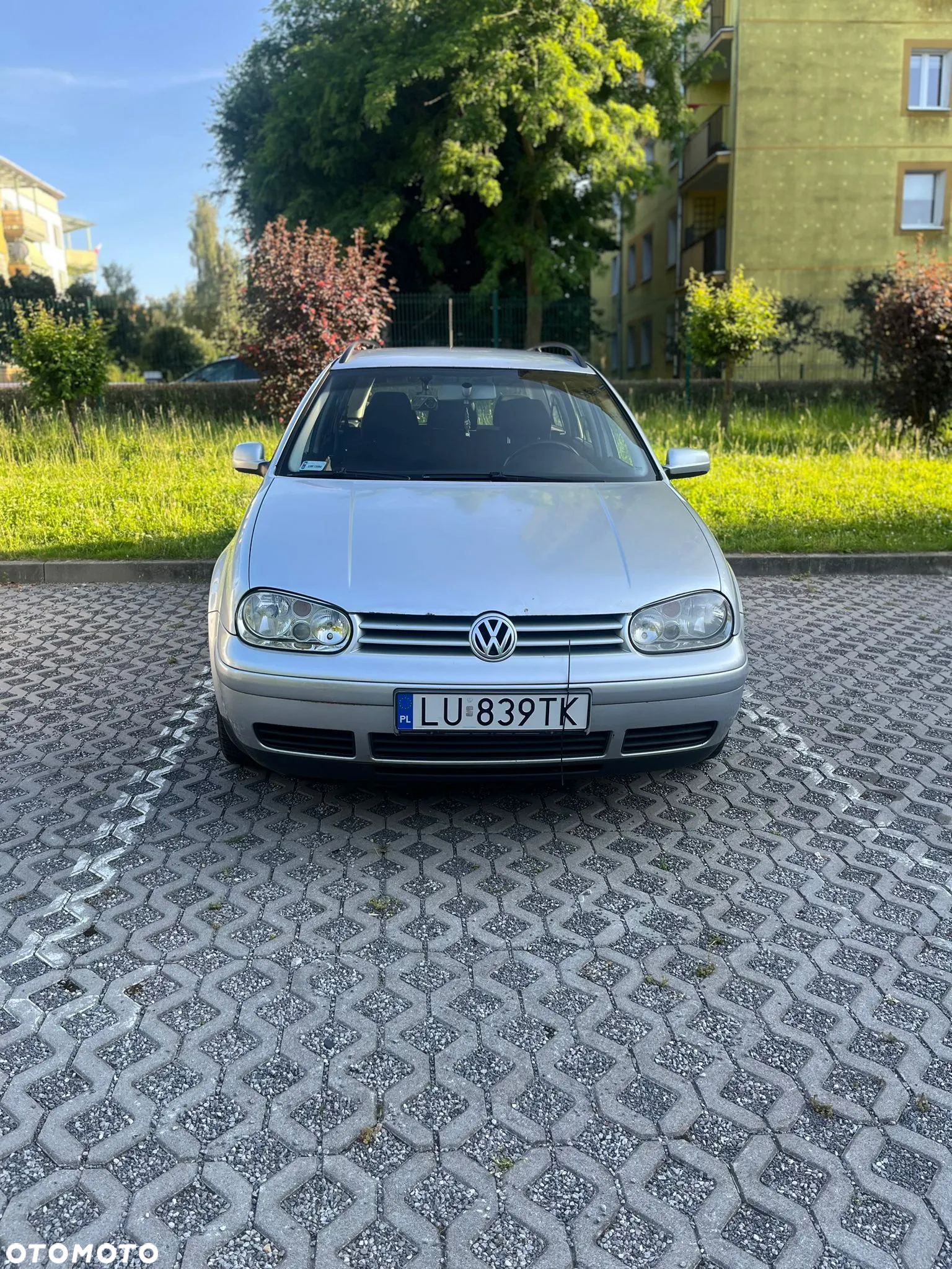Volkswagen Golf - 4