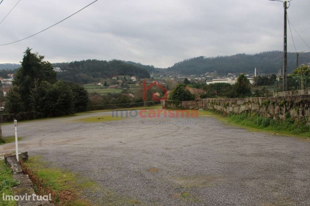 Terreno para construção com 612 m² em São Martinho do Campo, Santo Tir - Grande imagem: 4/6