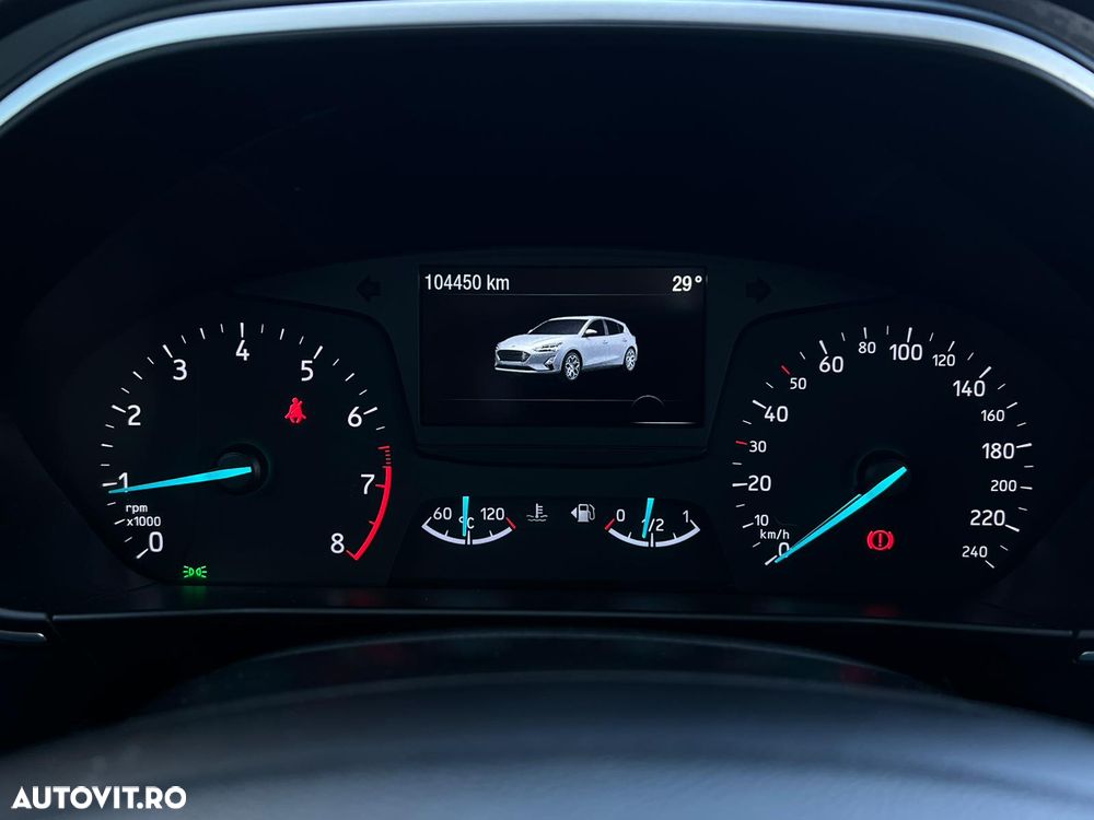 Ford Focus 1.0 EcoBoost Trend Edition - 18