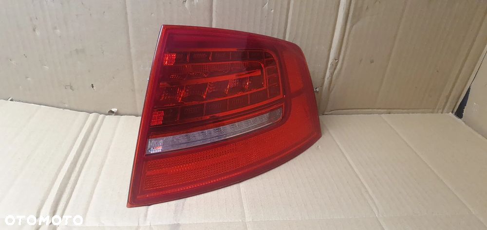 Lampa prawy tył tylna prawa LED Audi A8 D3 4E0945096H - 1