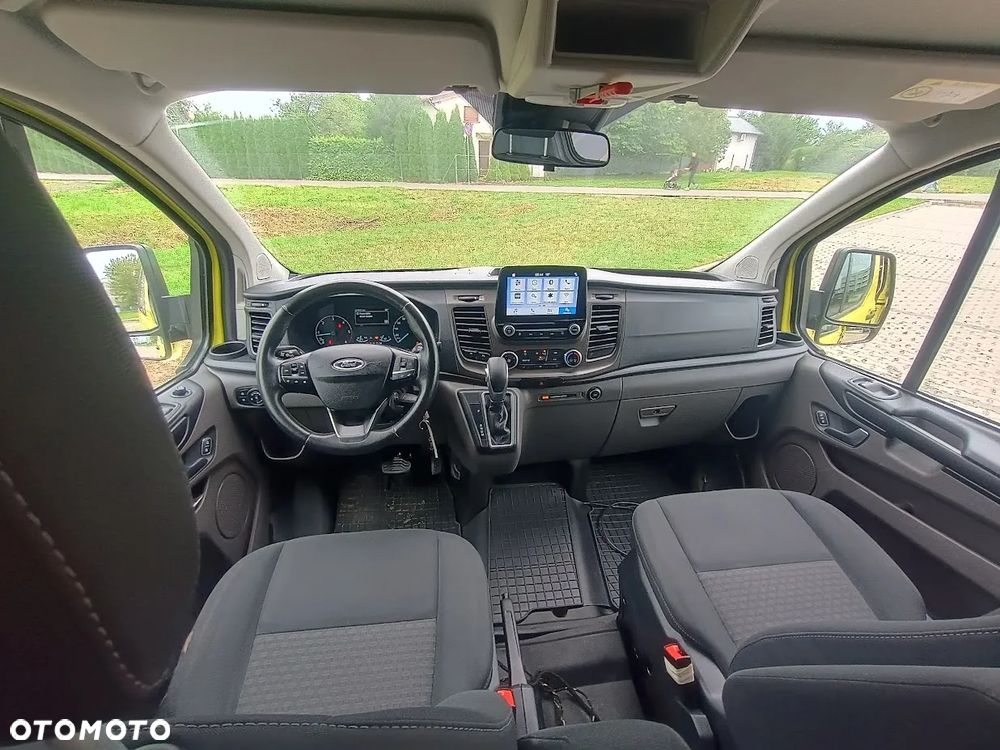 Ford Transit Custom - 11