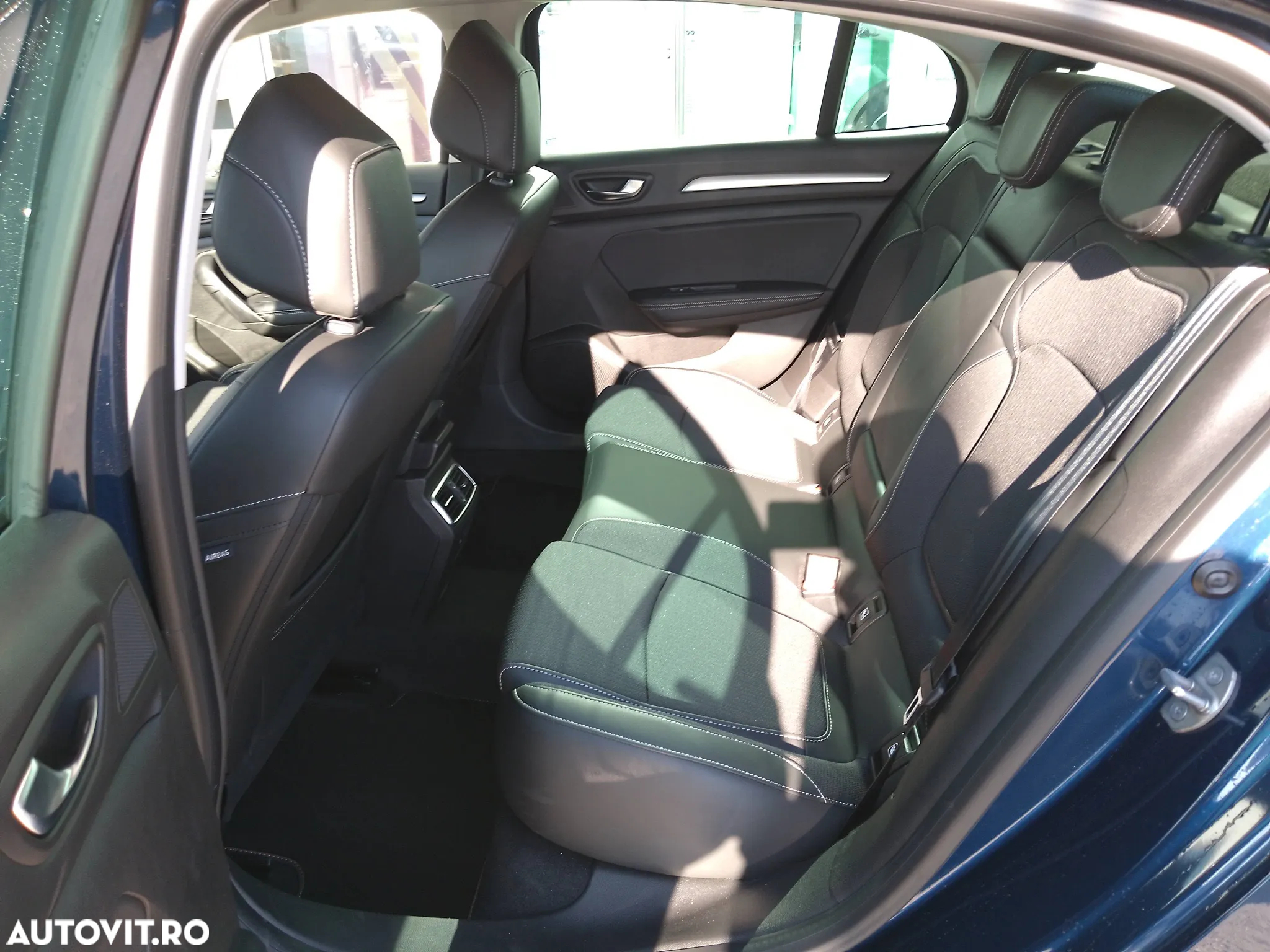 Renault Megane Blue dCi 116 EDC Intens - 9