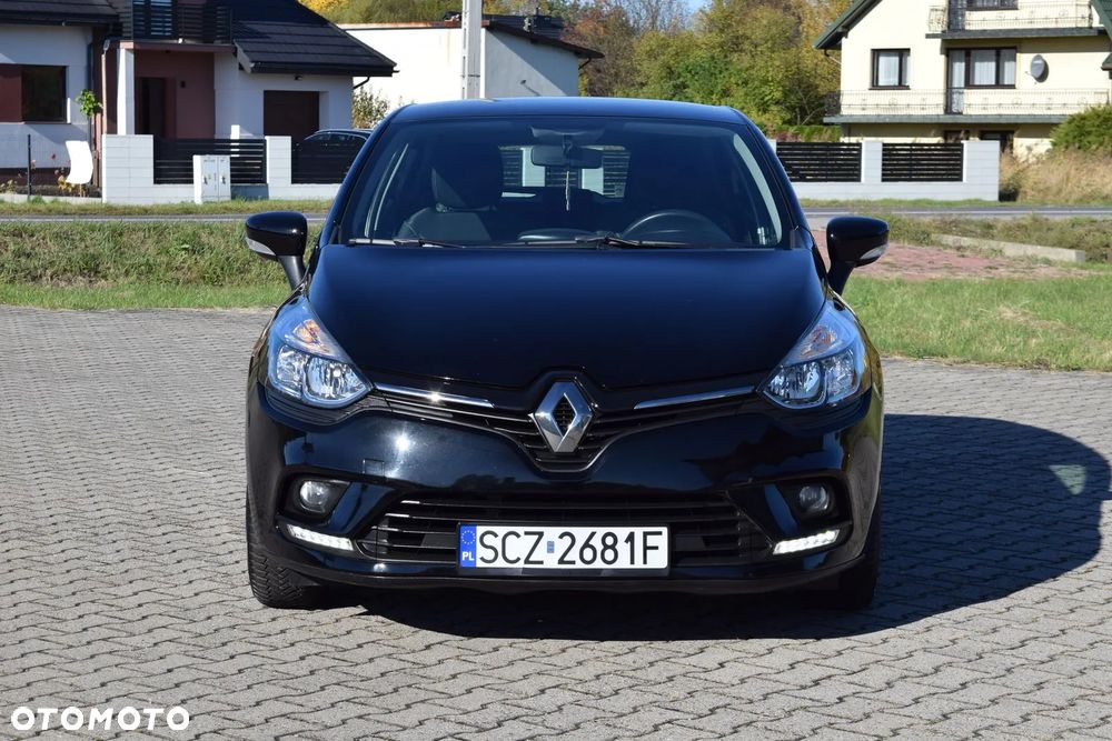 Renault Clio - 12