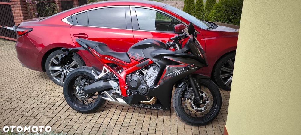 Honda CBR - 7