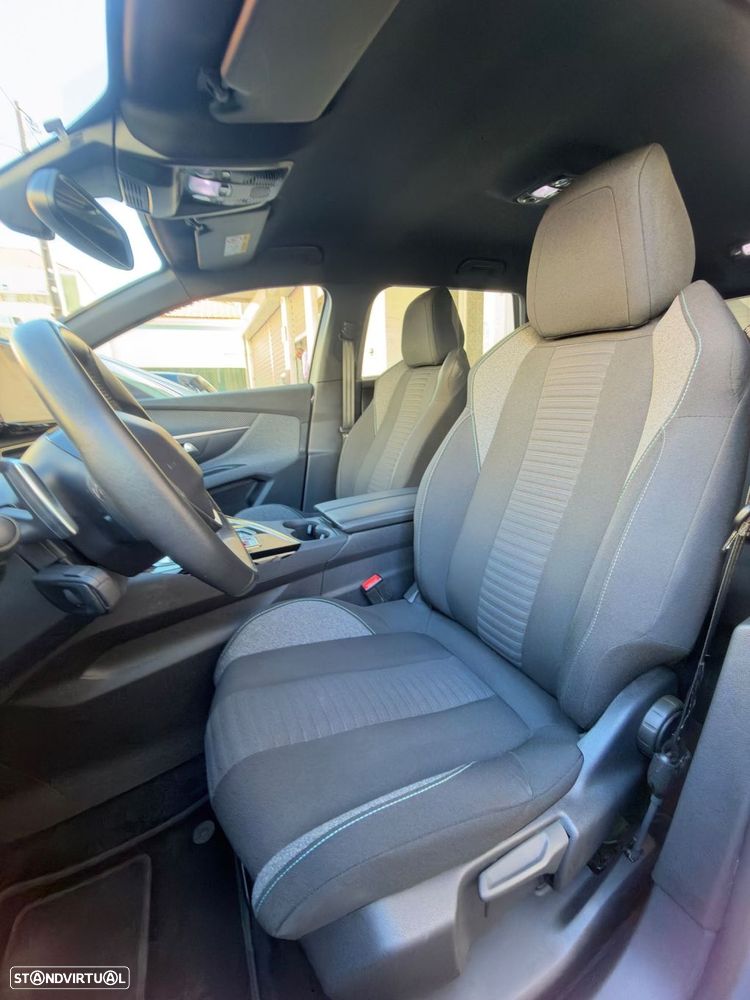 Peugeot 5008 - 9