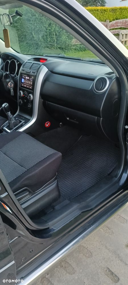 Suzuki Grand Vitara - 8
