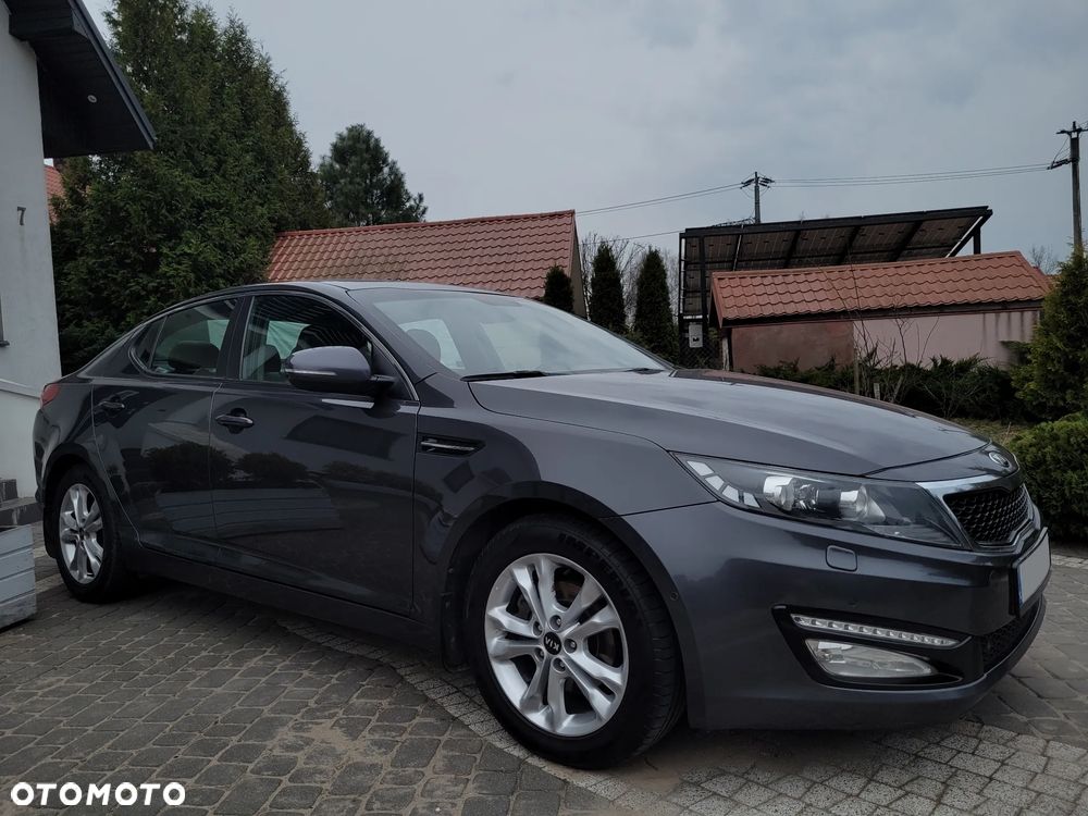 Kia Optima - 1